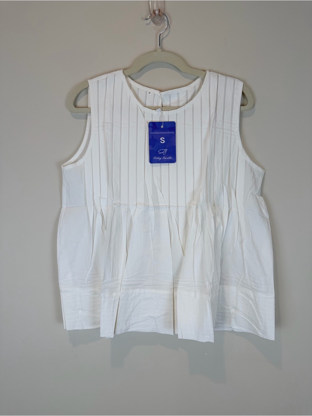 NWT Silly Turtle Sleeveless White Cotton Blend Minimalist Pleated Front Blouse S